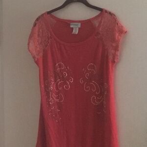 Cute Coral Glitterscape Stud & Lace Top Sz M